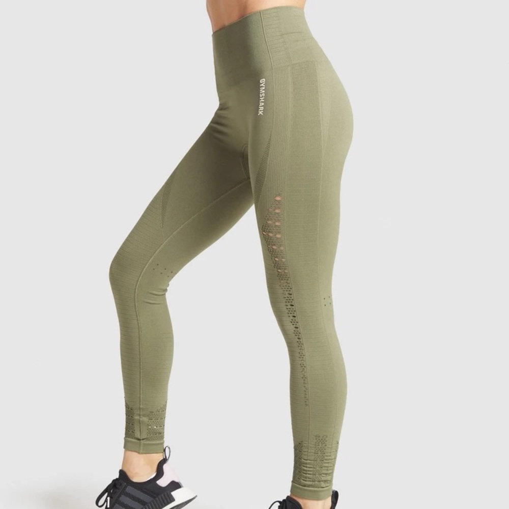 (SOLD) Gymshark energy seamless leggings green